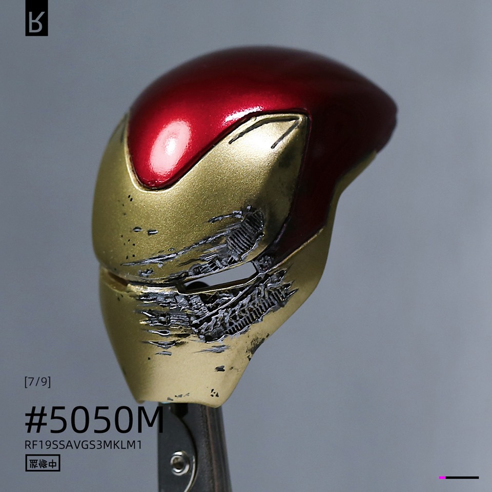 Iron Man War damage mask ( Reflection Studio )