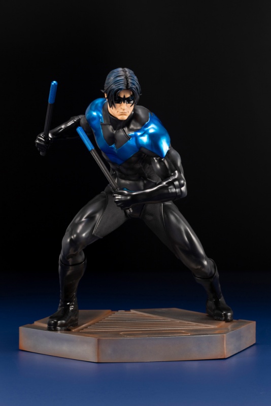 Teen Titans - Night wing ARTFX statue 1/6 (Kotobukiya)