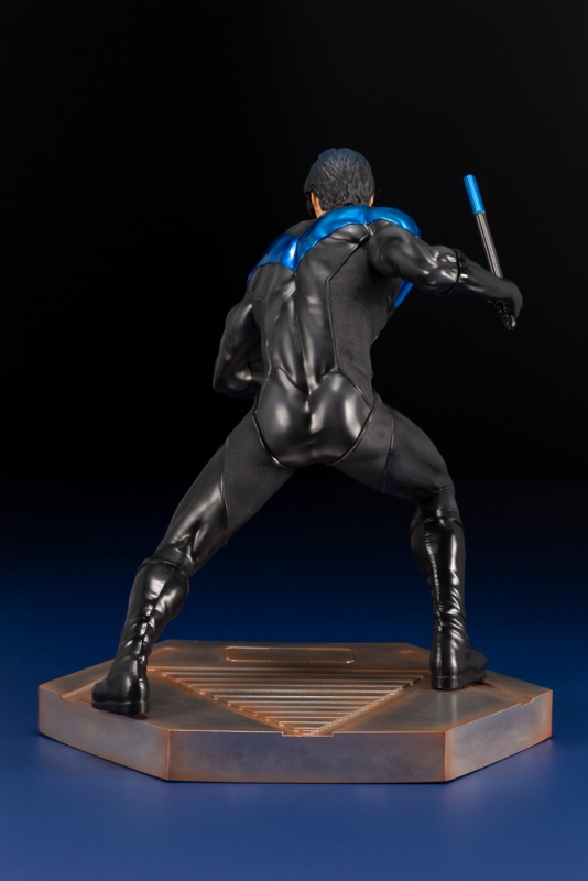 Teen Titans - Night wing ARTFX statue 1/6 (Kotobukiya)