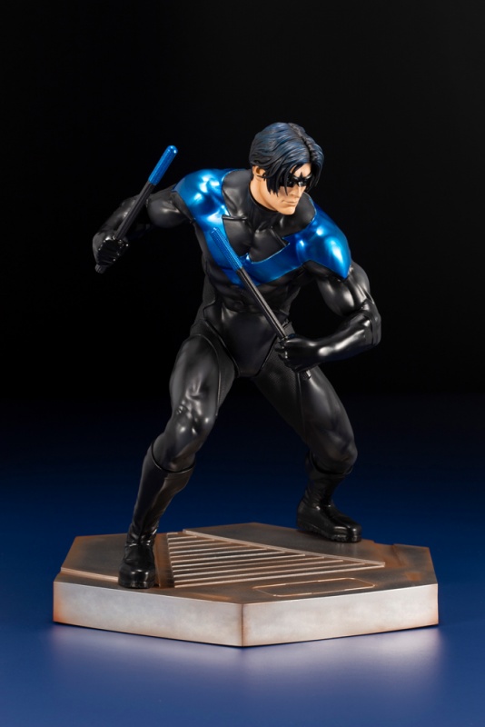 Teen Titans - Night wing ARTFX statue 1/6 (Kotobukiya)