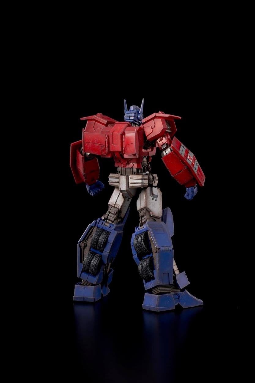 Flame Toys Furai Action - Optimus Prime CIDW ver