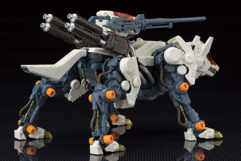 HMM ZOIDS 1/72 RHI-3 Command Wolf (Kotobukiya)