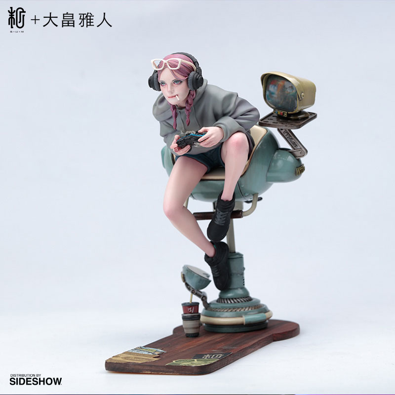 Tokyo Video Game Girl (Artist Edition) Manas SUM