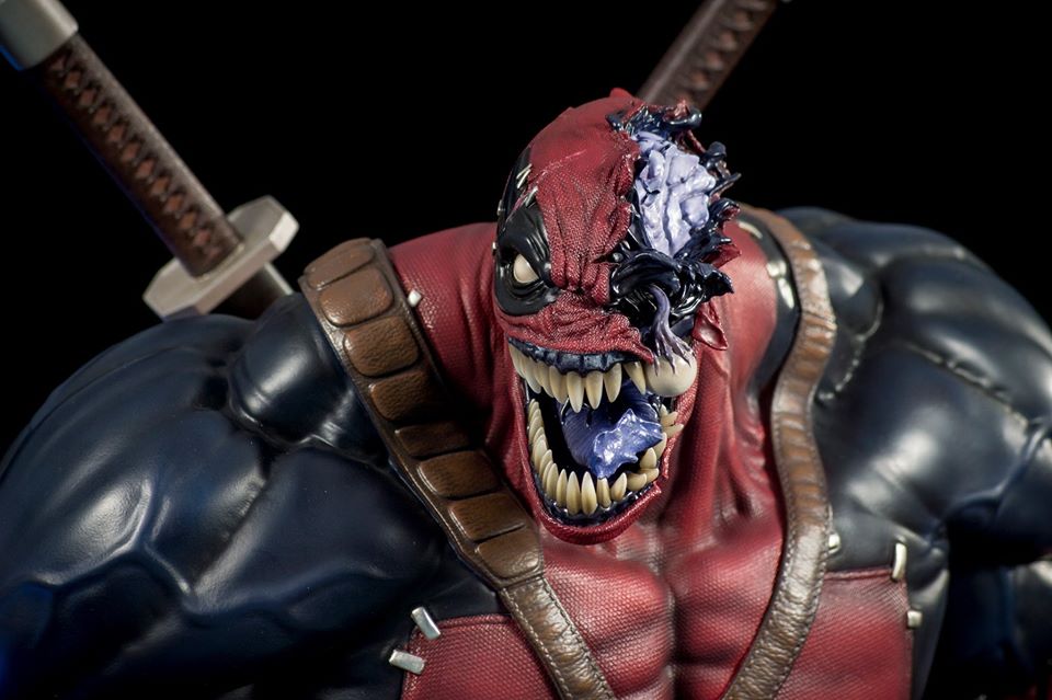 Private Custom Venom in Deadpool 1/4 Scale Resin Statue with 5 Heads