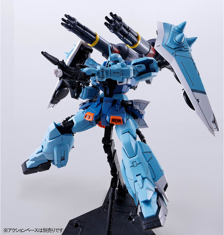 MG 1/100 Slash Zaku Phantom (Dedicated to Isaac Jurel) machine
