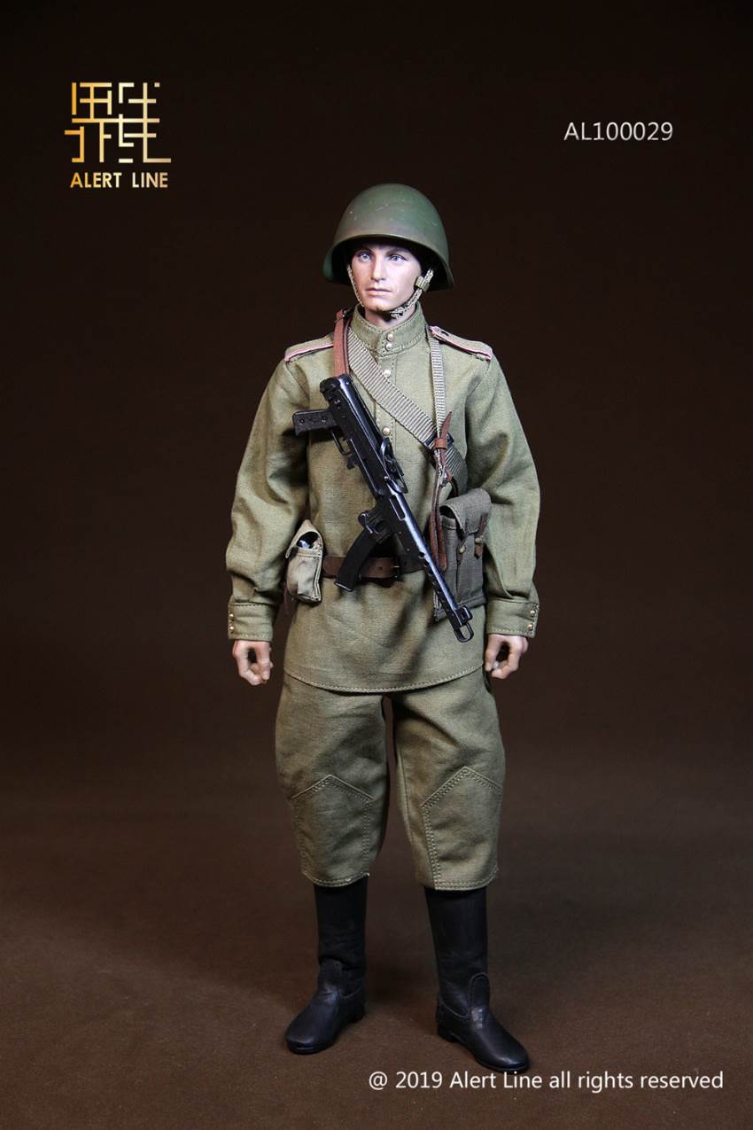 Alert Line boundary play mode: 1/6 World War II Soviet-Assault Engineer