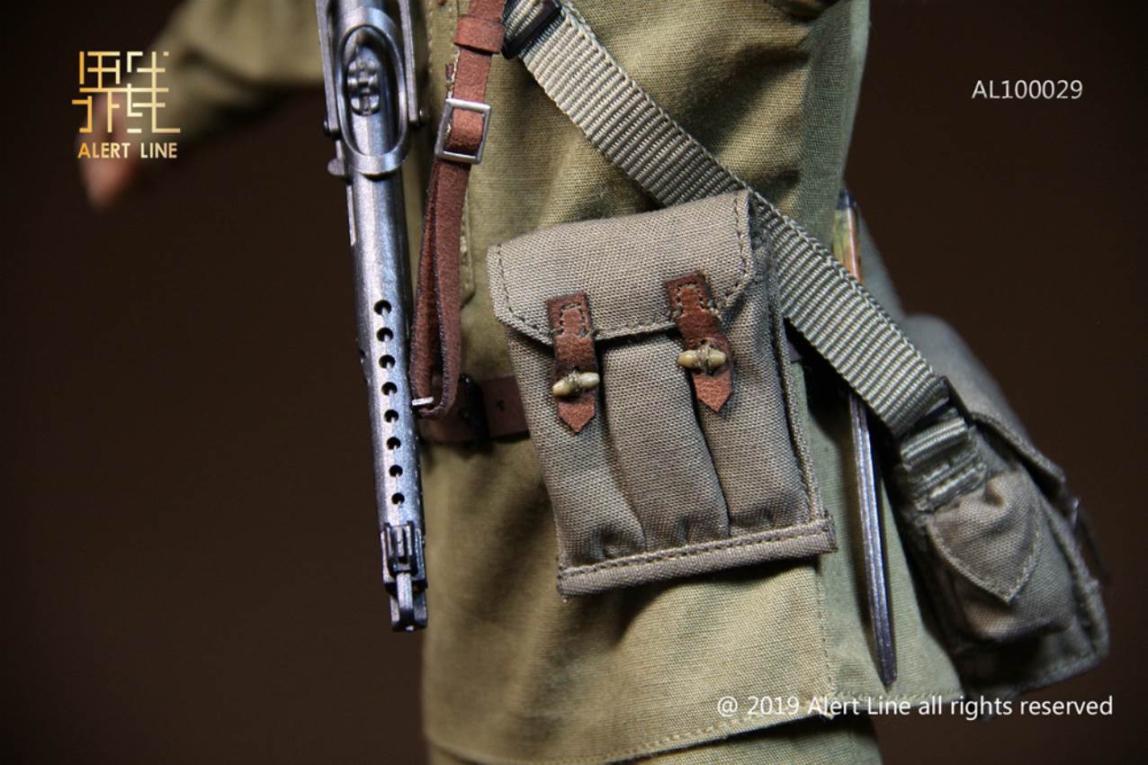 Alert Line boundary play mode: 1/6 World War II Soviet-Assault Engineer