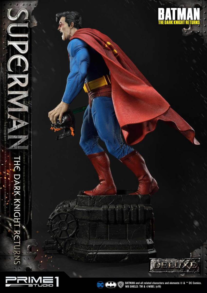 Superman Deluxe Version (Batman:The Dark Knight Returns - Comics) Prime1Studio