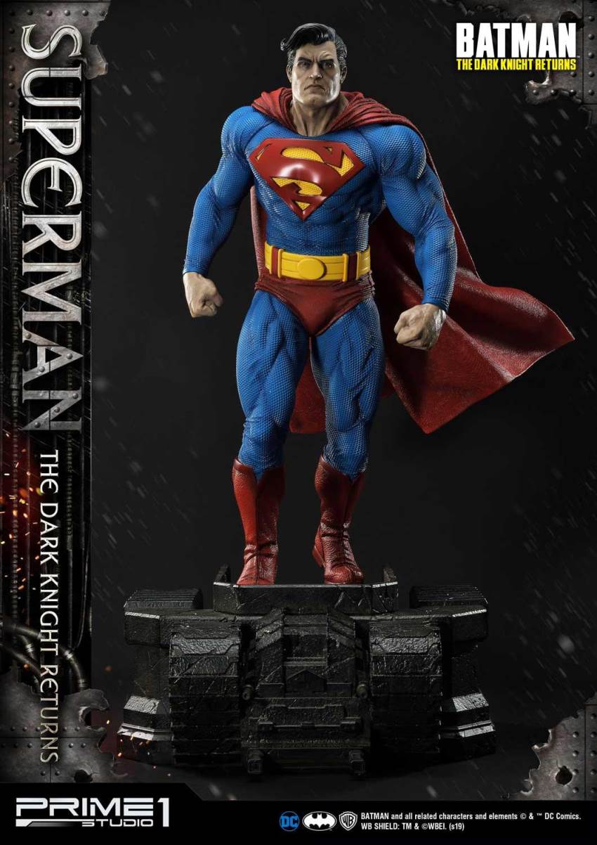 Superman Deluxe Version (Batman:The Dark Knight Returns - Comics) Prime1Studio
