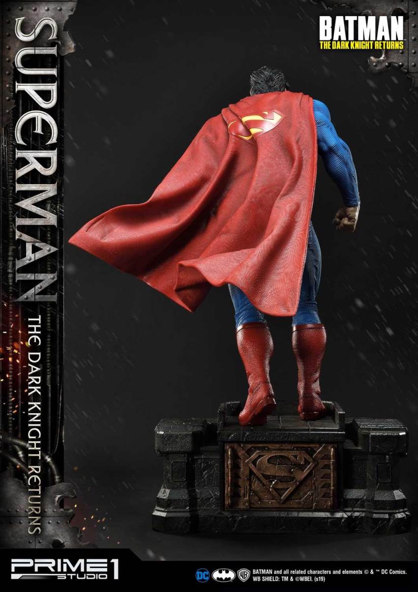Superman (Batman:The Dark Knight Returns - Comics) Prime1Studio