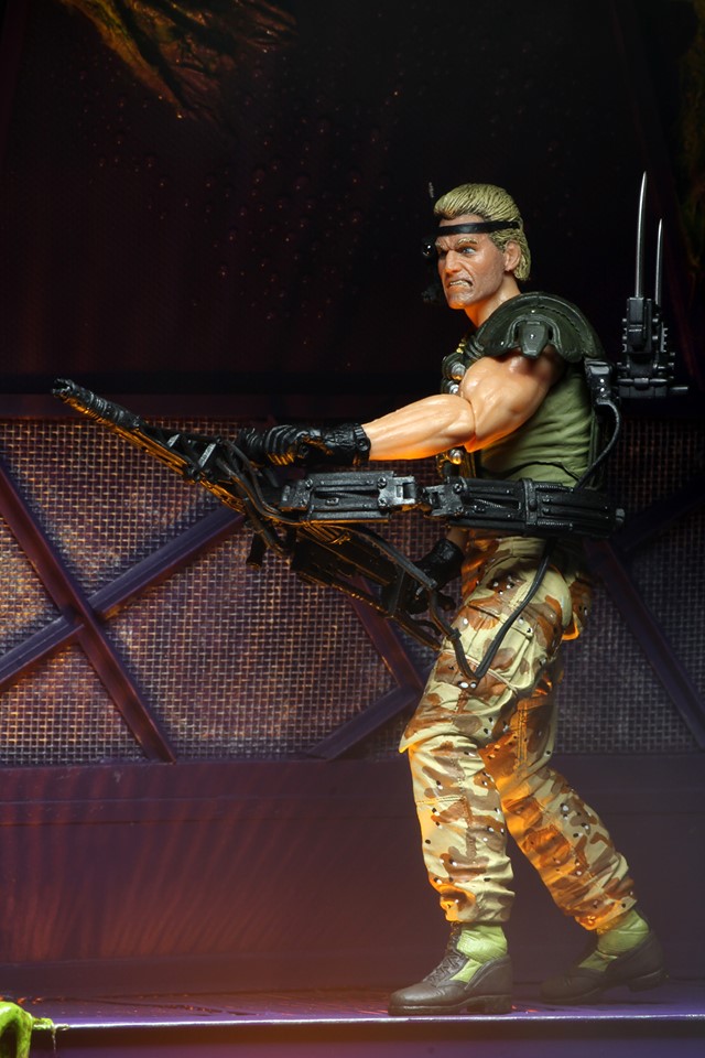 NECA Aliens Kenner Tribute SPACE MARINE DRAKE Action Figure