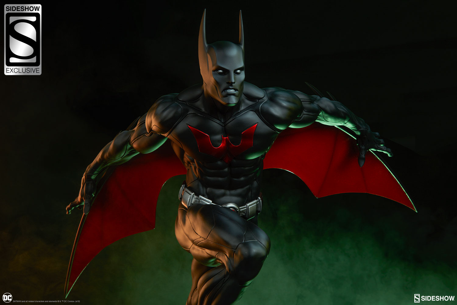 Batman Beyond Premium Format™ Figure by Sideshow Collectibles