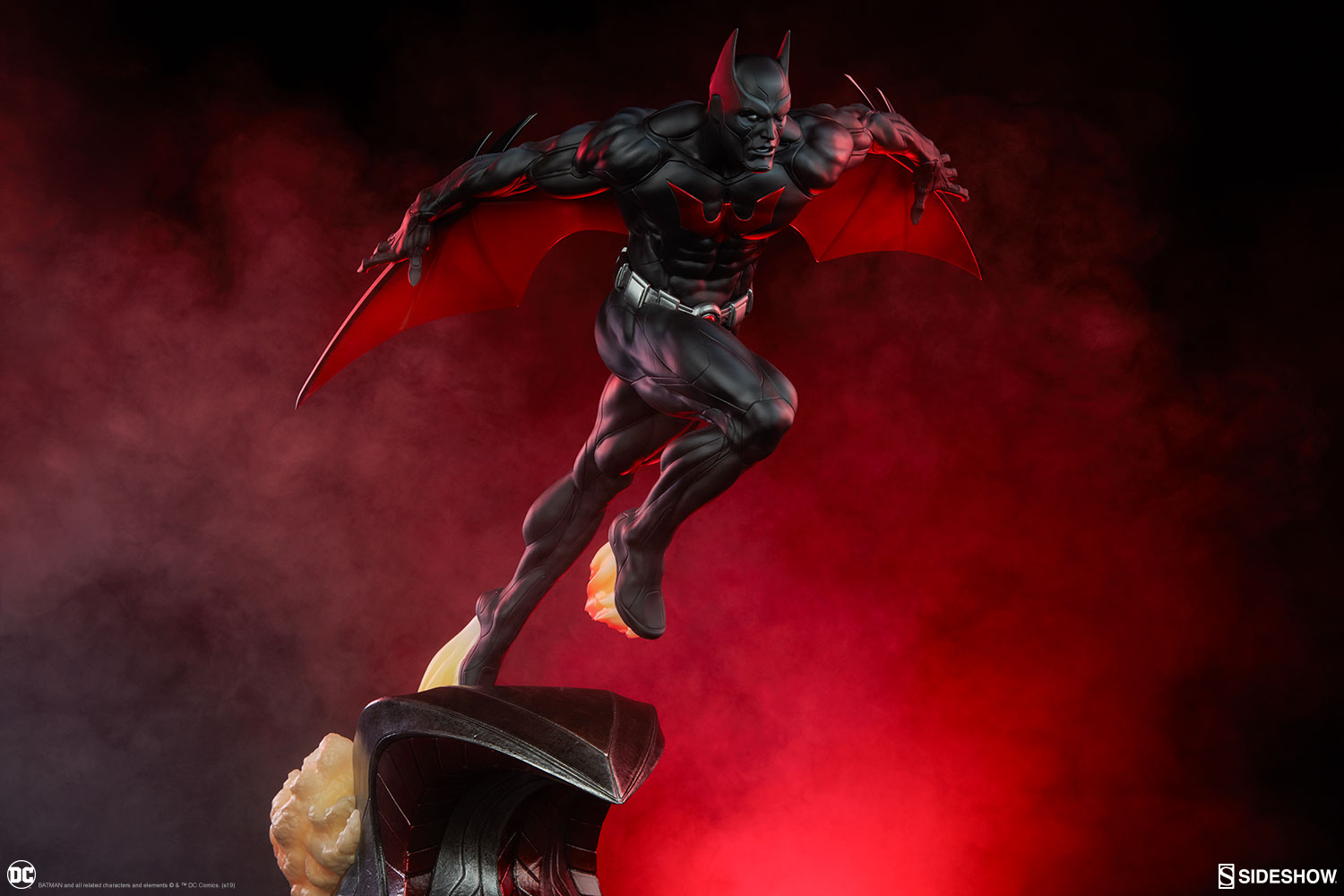 Batman Beyond Premium Format™ Figure by Sideshow Collectibles