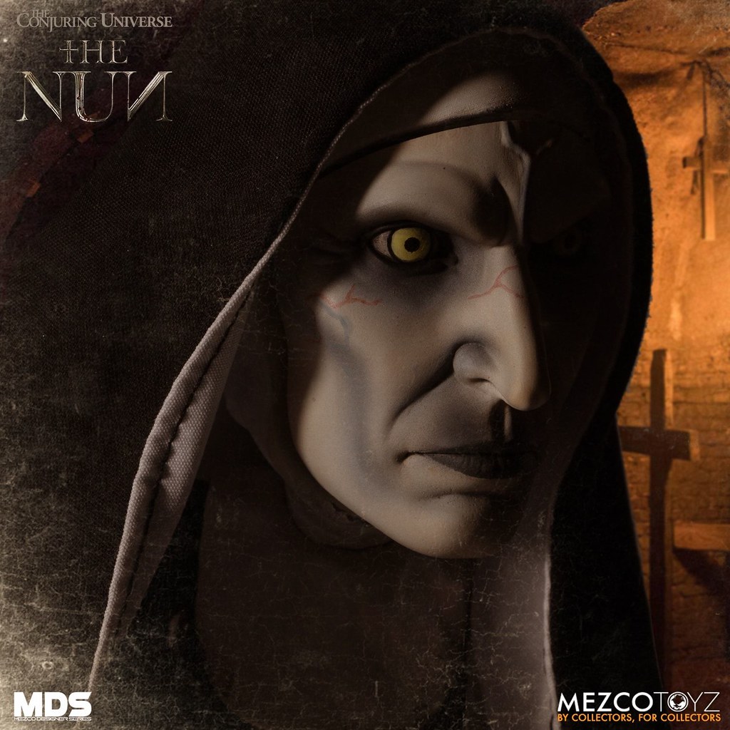 MEZCO DESIGNER SERIES The Nun