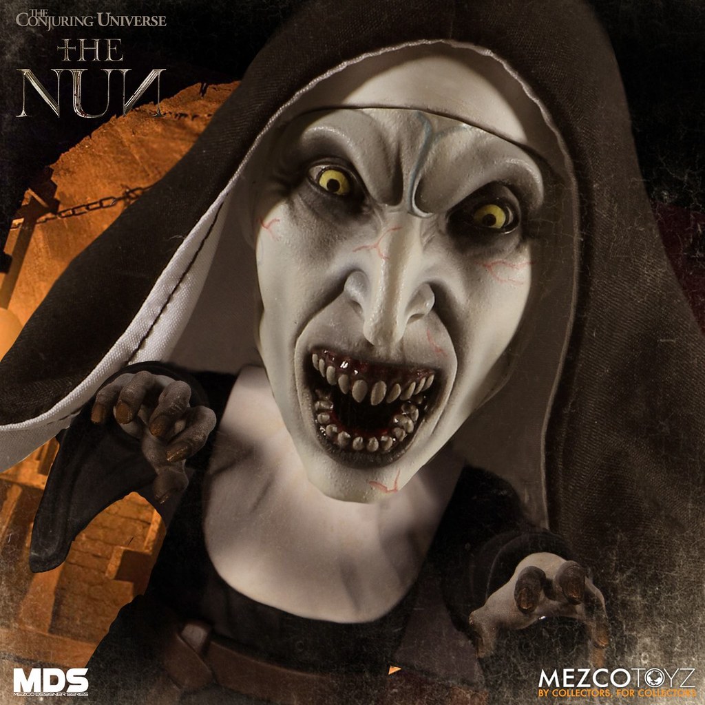 MEZCO DESIGNER SERIES The Nun