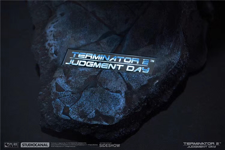 PureArts x Sideshow - Terminator 2 - T800