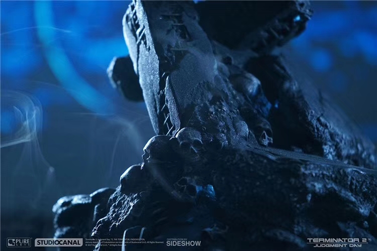 PureArts x Sideshow - Terminator 2 - T800