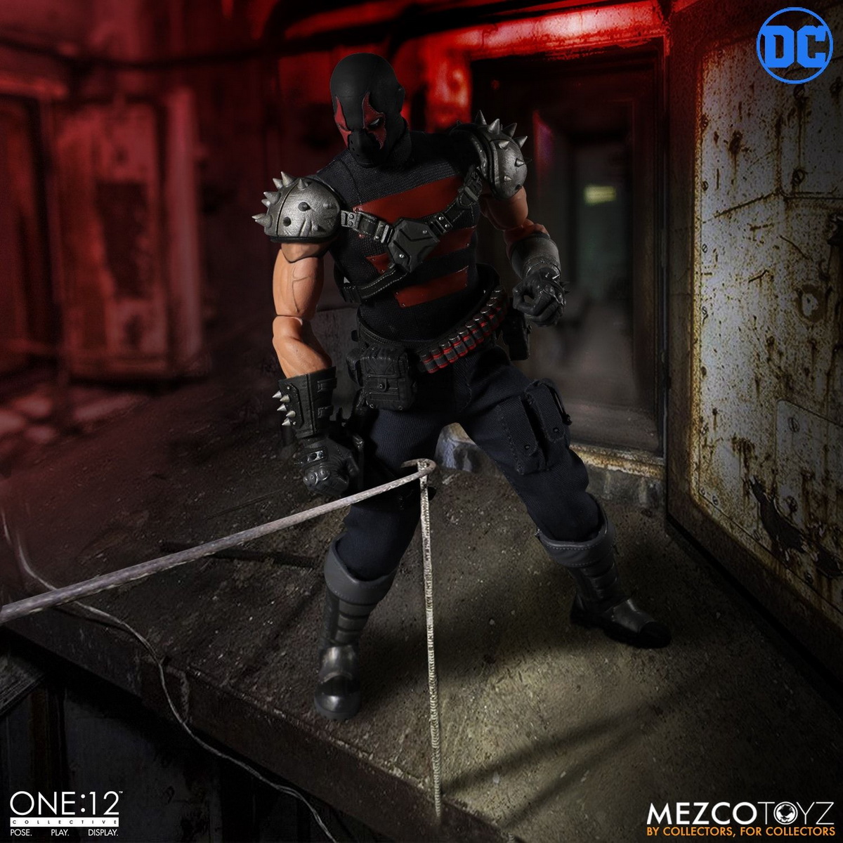 Mezco Toyz : 1/12 DC KGB Beast
