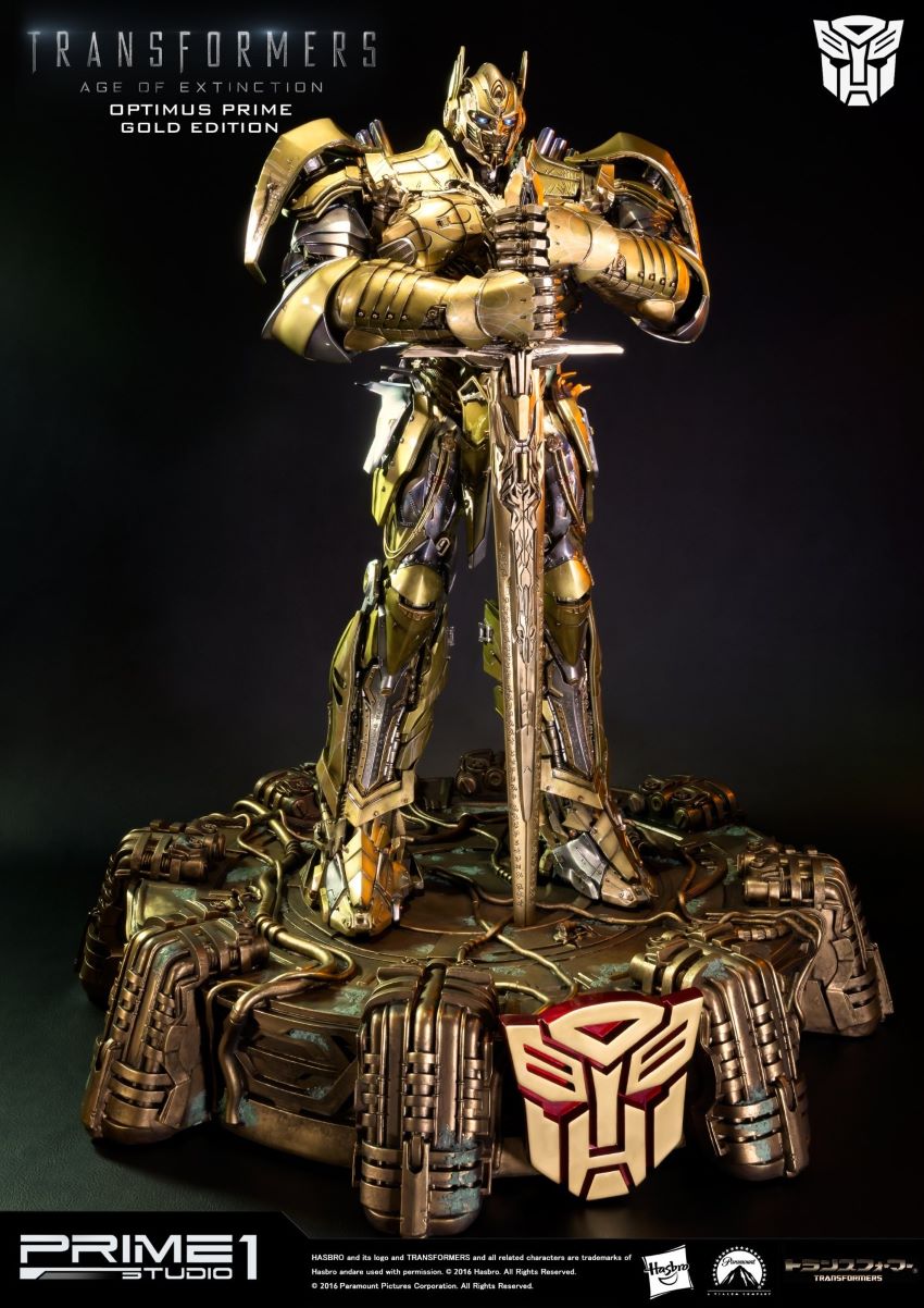 Optimus Prime Knight Edition Gold Version (Transformers: Age of Extinction)