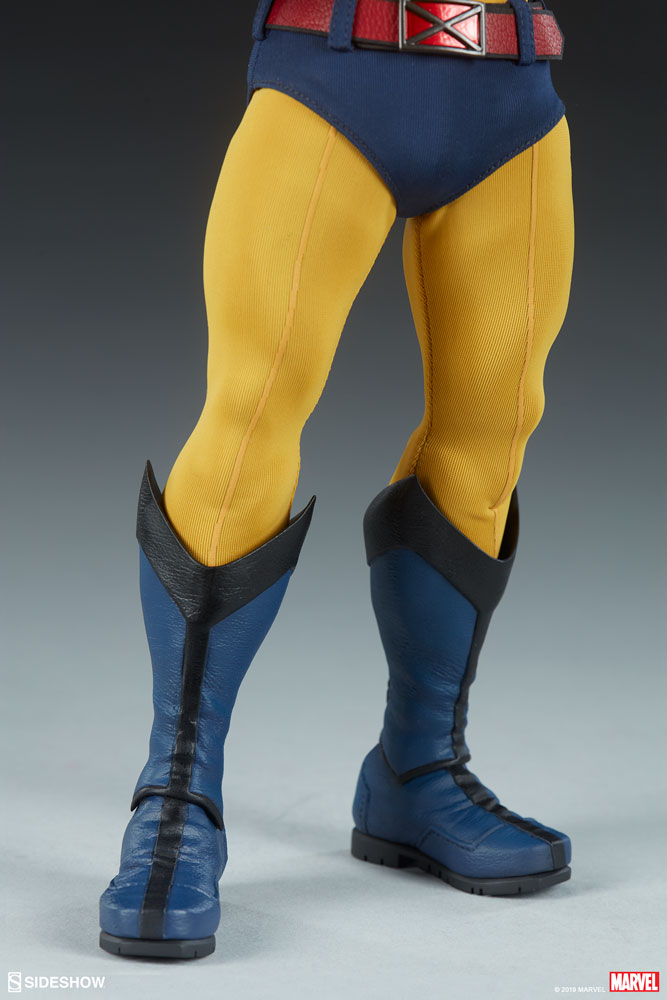 Wolverine Sixth Scale Figure by Sideshow Collectibles