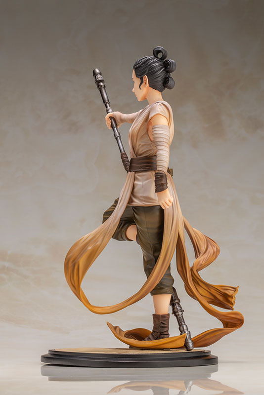 ARTFX Artist Series Star Wars: The Force Awakens Rey -Descendant of Light- 1/7 (Kotobukiya)