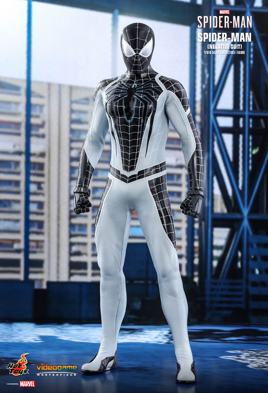 MARVEL'S SPIDER-MAN (NEGATIVE SUIT) 1/6TH SCALE COLLECTIBLE FIGURE (Hot Toys)