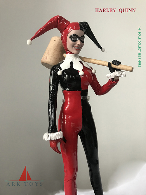 ARK TOYS 1/6 HARLEY QUINN Clown female suit