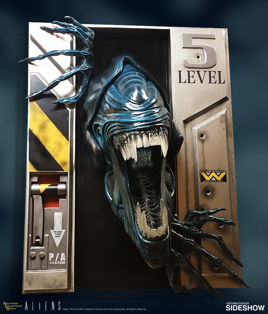 Alien Queen (Hollywood Collectibles Group) Life-Size Wall Sculpture