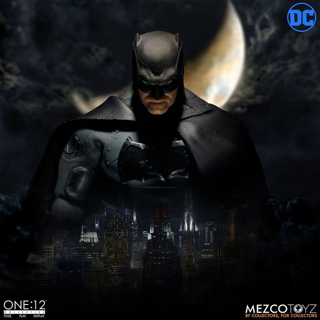 MEZCO ONE: 12 COLLECTIVE Series DC Comics [Batman: Supreme Knight] 1/12 Proportionate
