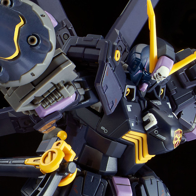 RG 1/144 Crossbone Gundam X2