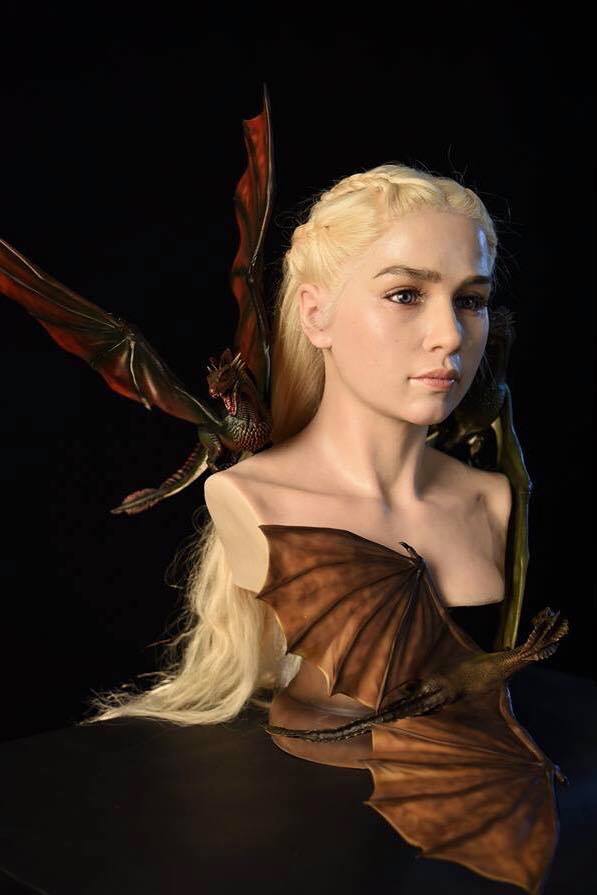 Mother Of Dragon With Three Dragon