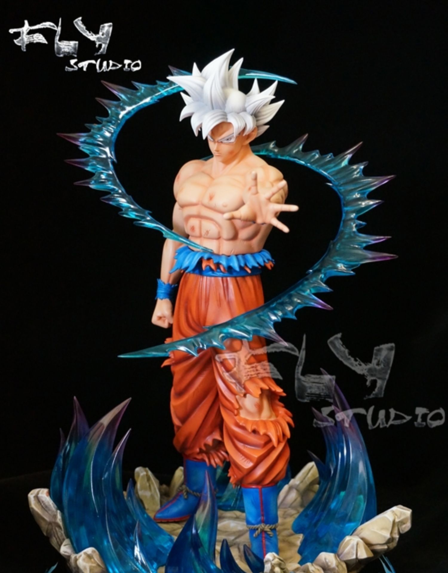 Fly Studio - Ultra Instinct Goku