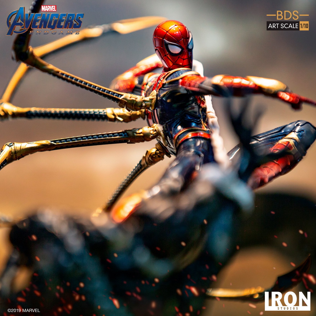 Ironstudio Iron Spider Vs Outrider