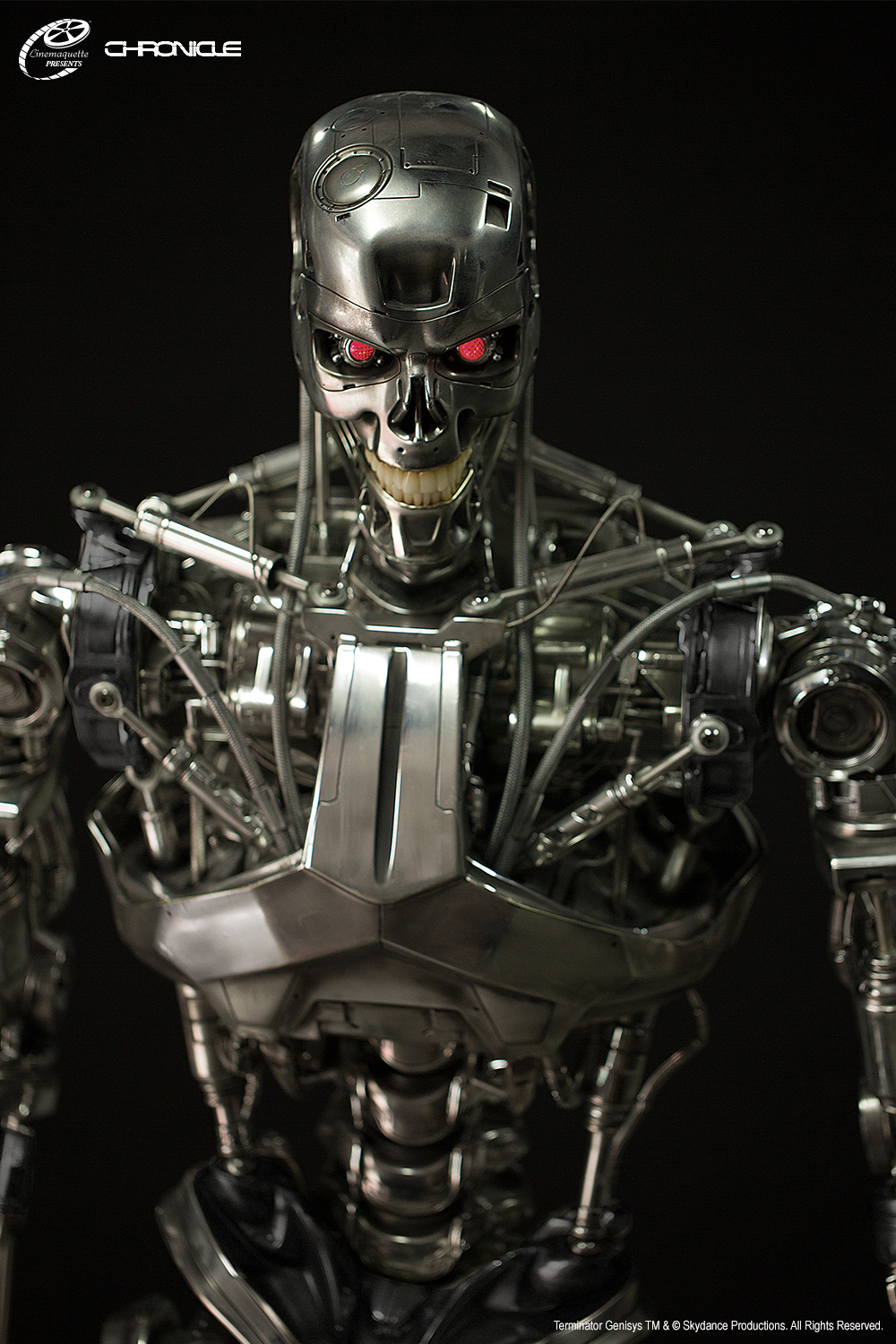 TERMINATOR GENISYS: LIFE SIZED T-800 ENDOSKELETON STATUE