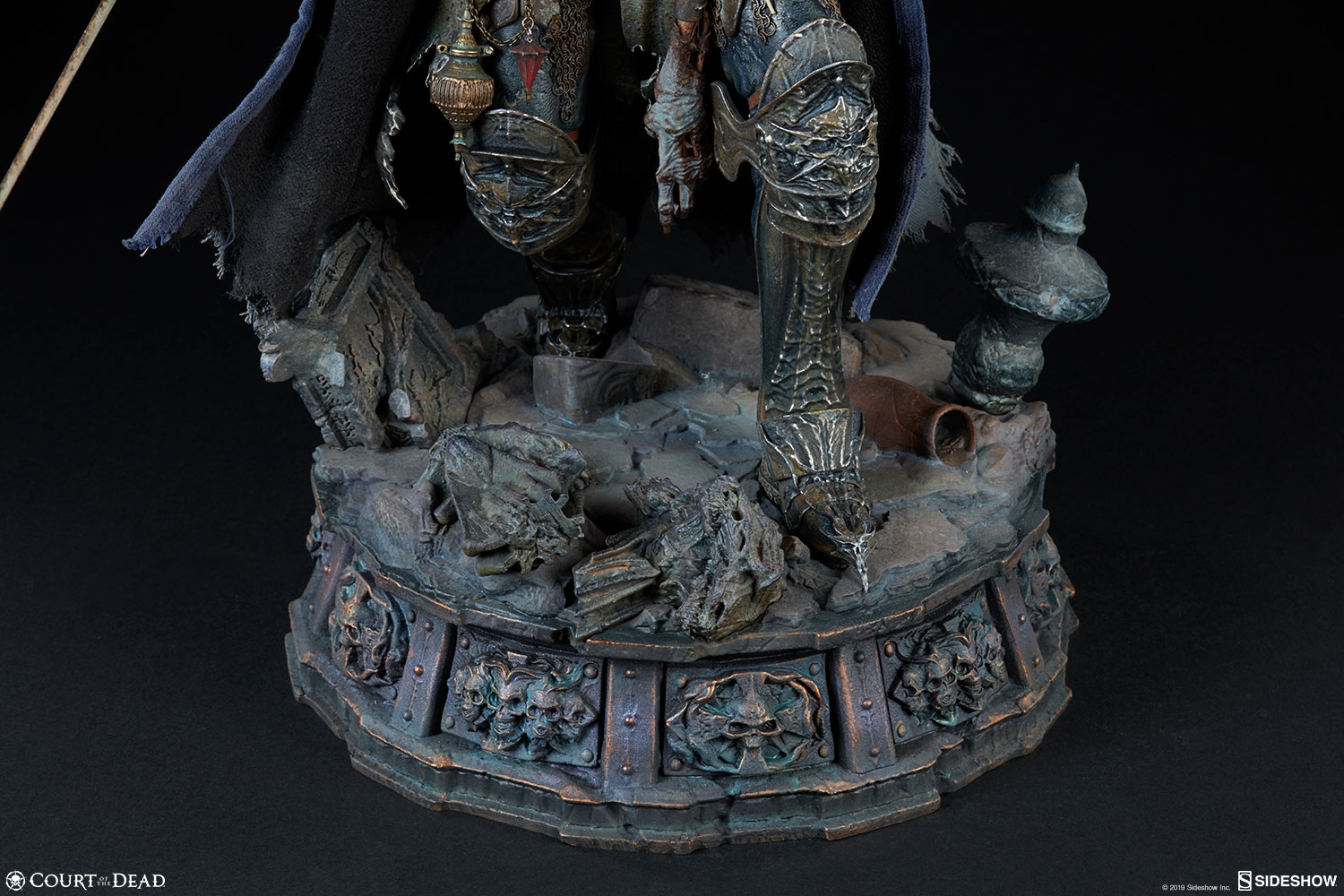 Relic Ravlatch: Paladin of the Dead