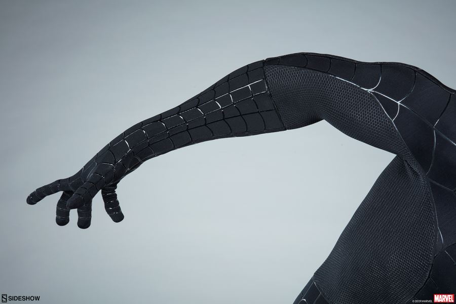 Sideshow: Spider-Man Black Suit Legendary Variant Scale