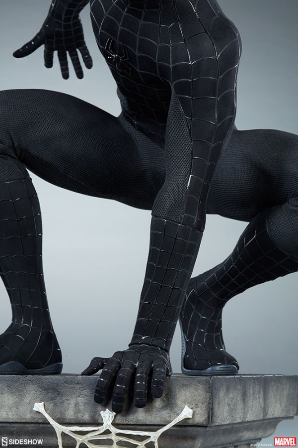 Sideshow: Spider-Man Black Suit Legendary Variant Scale