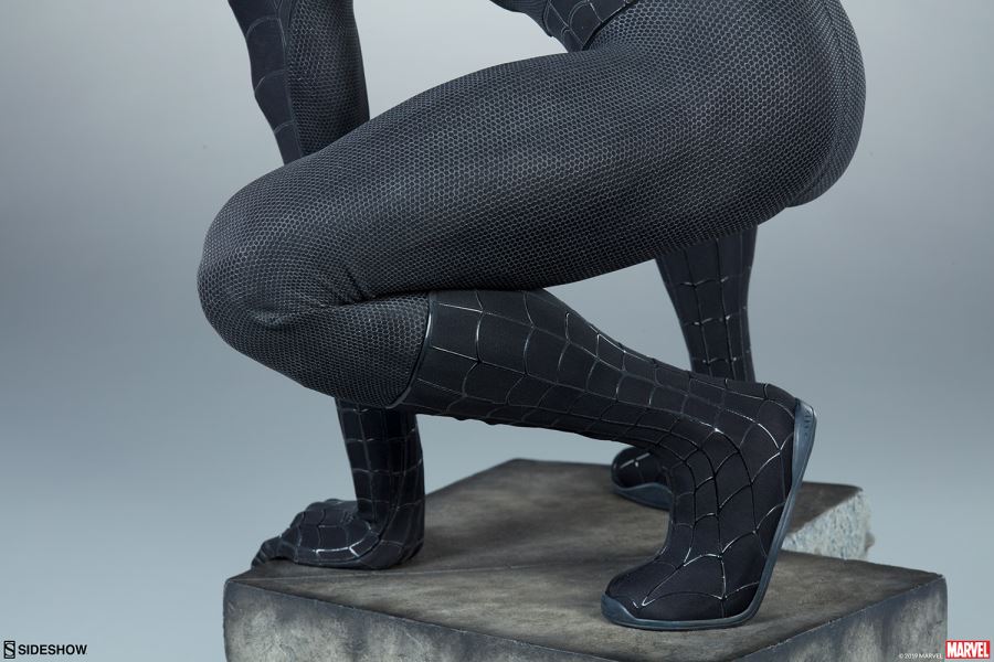 Sideshow: Spider-Man Black Suit Legendary Variant Scale