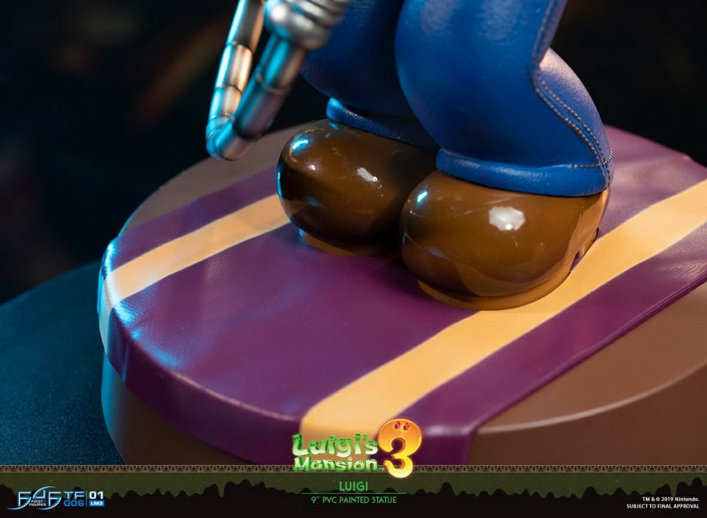 First 4 Figures: 9-inch Louis Ocean Pavilion 3