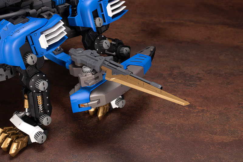 HMM ZOIDS RZ-028 Blade Liger AB 1/72 Plastic Model