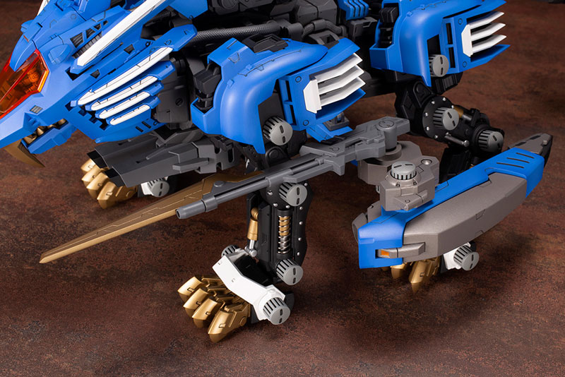 HMM ZOIDS RZ-028 Blade Liger AB 1/72 Plastic Model