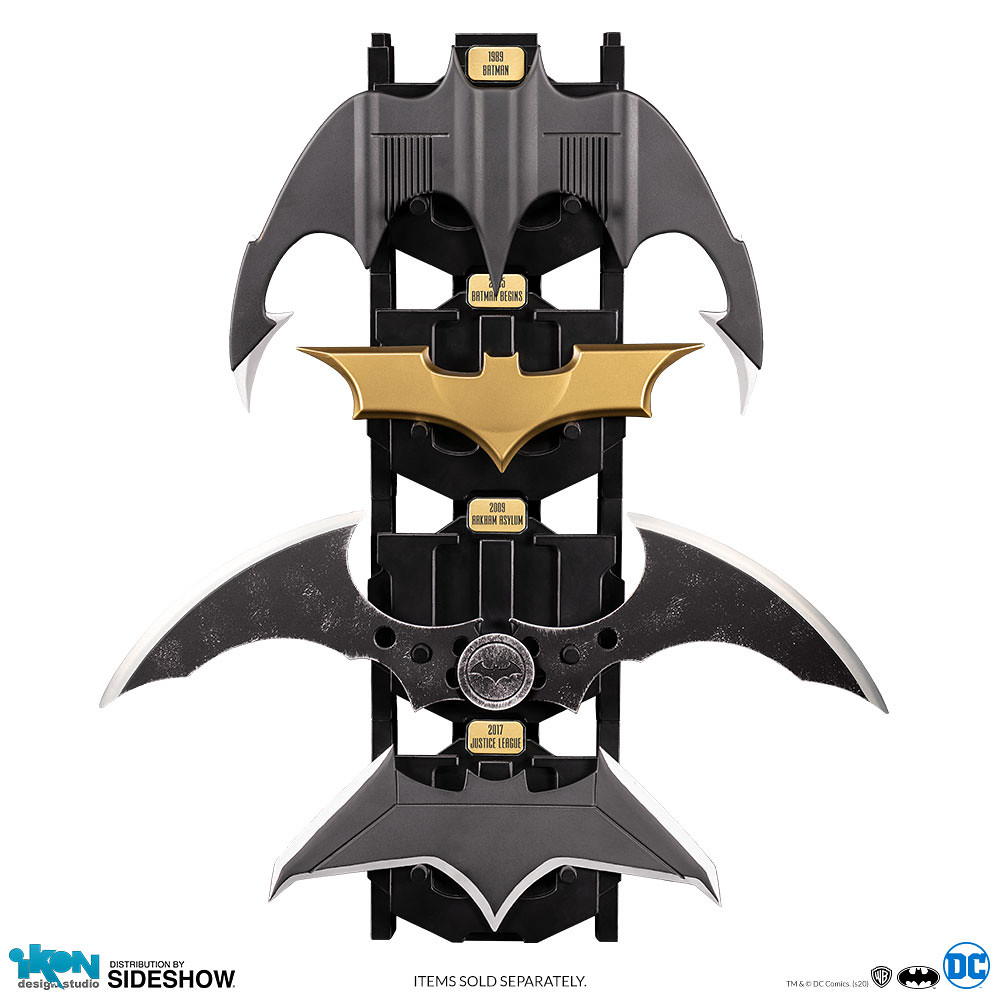 Batman Begins (2005) Metal Batarang (Ikon Design Studio)