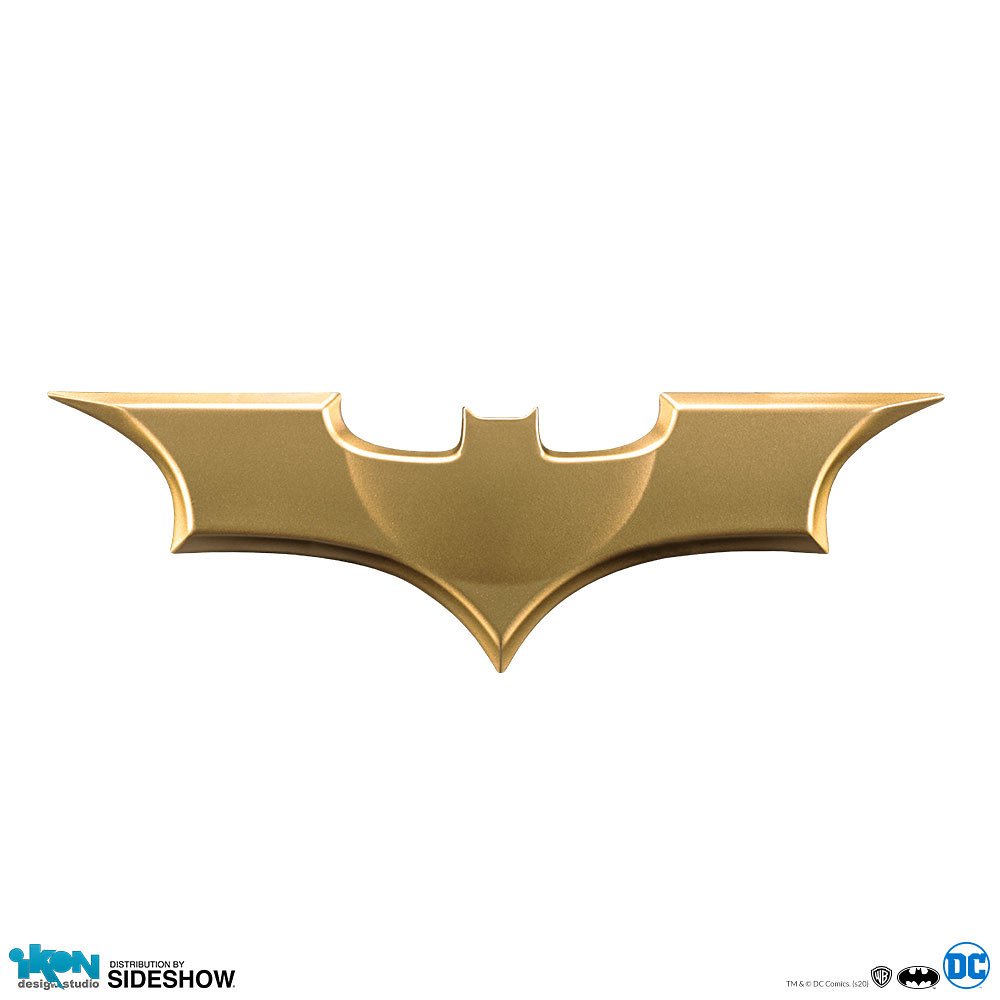 Batman Begins (2005) Metal Batarang (Ikon Design Studio)