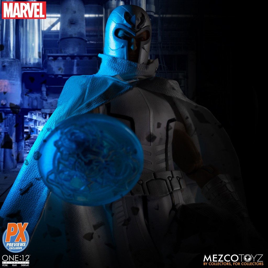 Magneto (X-Men) Mezco One: 12 Collective