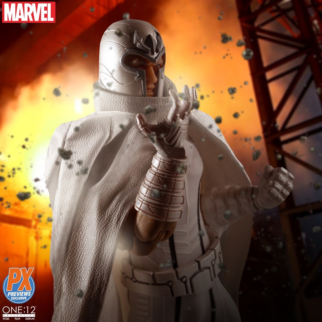 Magneto (X-Men) Mezco One: 12 Collective