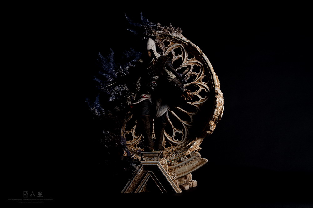 ASSASSIN'S CREED: ANIMUS EZIO (PURE ARTS)