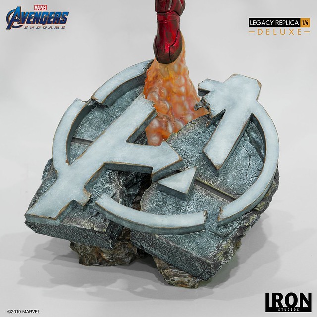 Iron Man MK85: Avengers Endgame Legacy Replica 1/4Scale (Deluxe)
