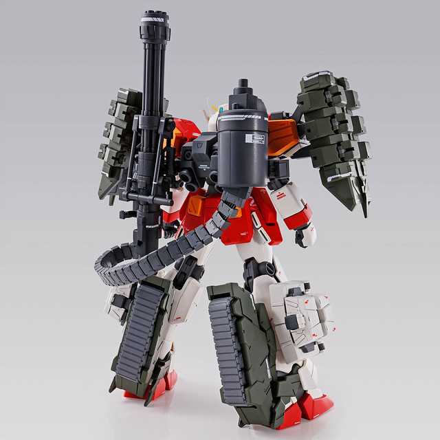 MG 1/100 Heavy Armed Steel EW