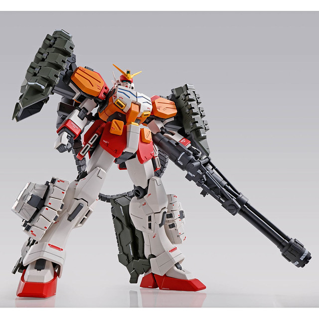 MG 1/100 Heavy Armed Steel EW
