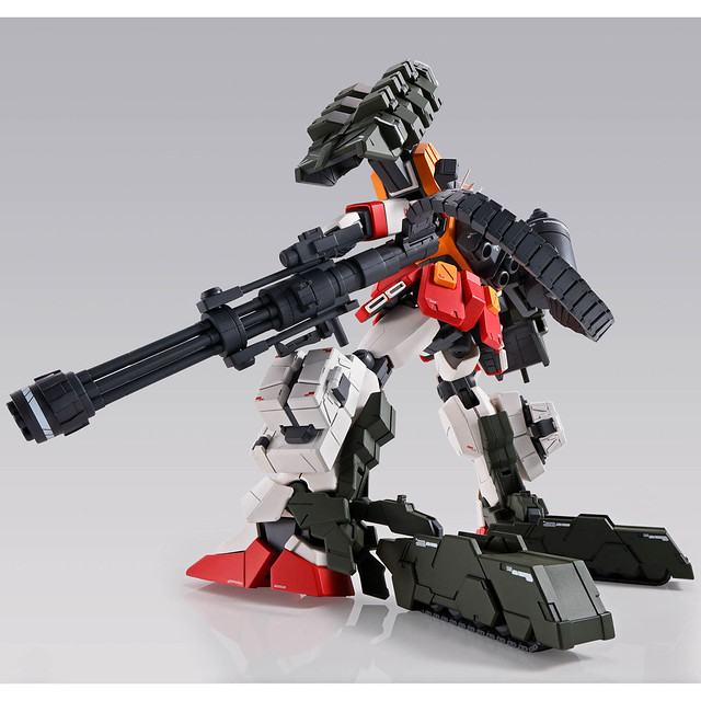 MG 1/100 Heavy Armed Steel EW